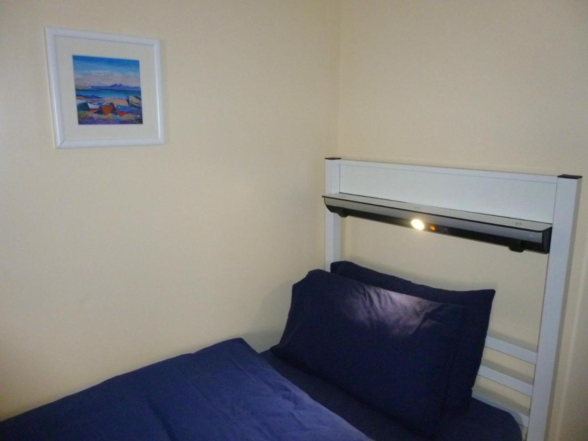 Port Charlotte Youth Hostel מראה חיצוני תמונה