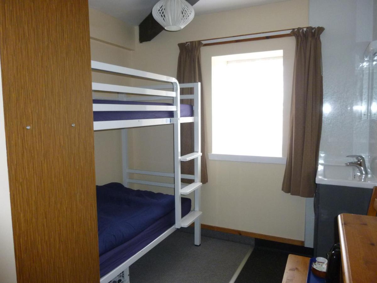 Port Charlotte Youth Hostel מראה חיצוני תמונה
