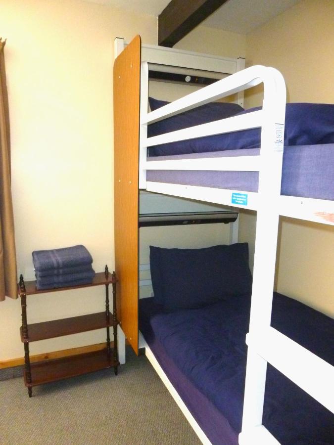 Port Charlotte Youth Hostel מראה חיצוני תמונה